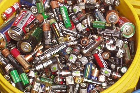 ㊣满城贤台乡蓄电池回收价格㊣博世旧电池回收㊣UPS蓄电池回收