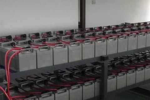 东川阿旺专业回收叉车蓄电池,干电池回收价|收废旧锂电池